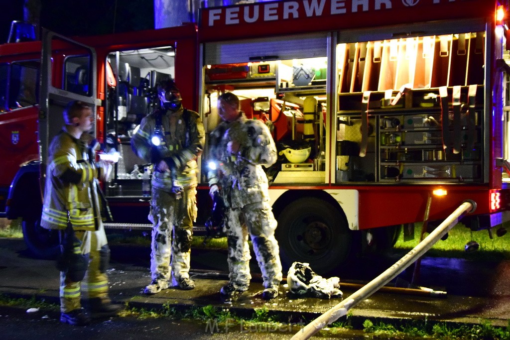 Grossfeuer Einfamilienhaus Siegburg Muehlengrabenstr P0410.JPG - Miklos Laubert